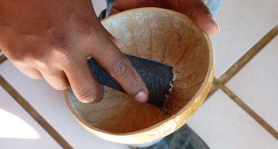 Indian beaded prayer bowl – applying beeswax